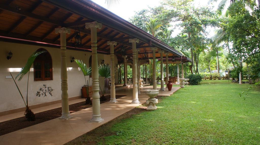 Dedduwa Boat House Villa Bentota Ngoại thất bức ảnh